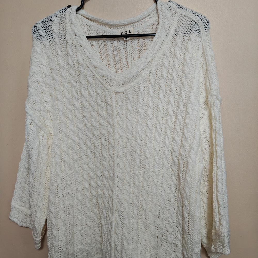 POL Women's V-Neck Cable Knit Sweater - Cream